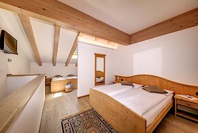 Hotel Apartments Wellness Villa di Bosco