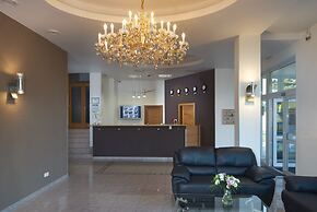 Hotel Aura Design & Garden Pool