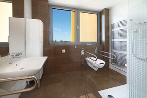 Hotel Aura Design & Garden Pool