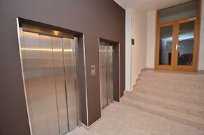 Hotel Aura Design & Garden Pool