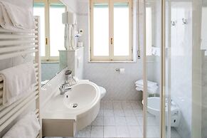 Hotel Curtis Centrale