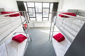 Urbanz - Hostel