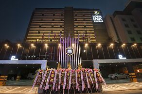 Hotel INK
