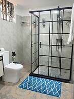 Meridian Drive Hotel