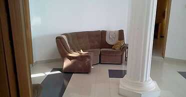 Meridian Drive Hotel