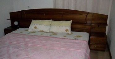 Meridian Drive Hotel