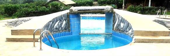 Rainforest Lodge