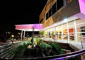 Golden Bean Hotel