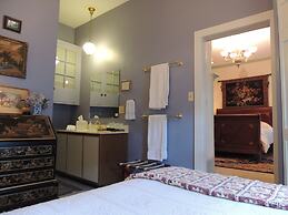 1868 Magnolia House Inn