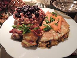 1868 Magnolia House Inn