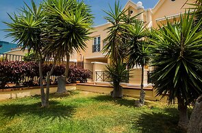 Yucca Park Aparthotel