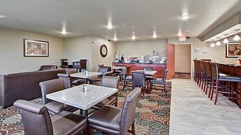 Cobblestone Hotel & Suites – Pulaski/Green Bay