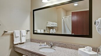 Cobblestone Hotel & Suites – Pulaski/Green Bay