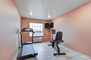Cobblestone Hotel & Suites – Pulaski/Green Bay