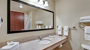 Cobblestone Hotel & Suites – Pulaski/Green Bay