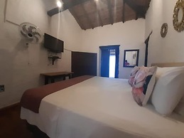 Santos de Piedra Barichara