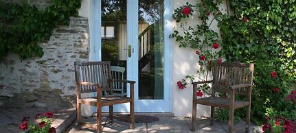Munden House
