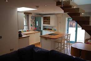 Western House B and B