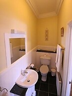 The Courtyard Guest House