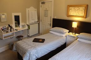 The Courtyard Guest House