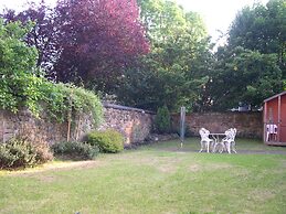 Arrandale Guest House