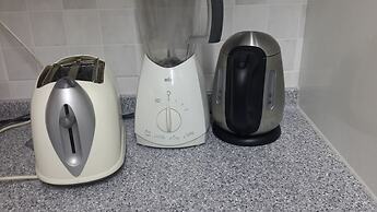 Spacious Apartment in Central Seoul