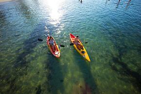 Samurai Beach Bungalows Port Stephens YHA - Hostel