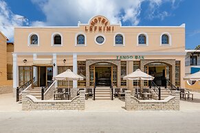 Lefkimi Hotel