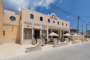 Lefkimi Hotel