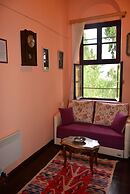 Cunda Zehra Teyzenin Evi