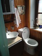 Cunda Zehra Teyzenin Evi