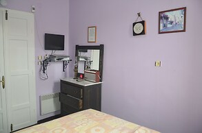 Cunda Zehra Teyzenin Evi