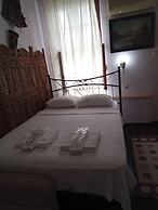 Cunda Zehra Teyzenin Evi