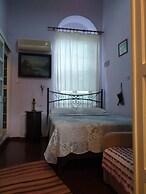 Cunda Zehra Teyzenin Evi