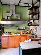 Cunda Zehra Teyzenin Evi