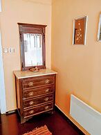 Cunda Zehra Teyzenin Evi