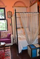 Cunda Zehra Teyzenin Evi