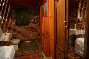 Cunda Zehra Teyzenin Evi