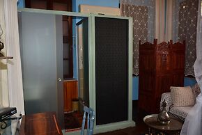 Cunda Zehra Teyzenin Evi