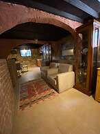 Cunda Zehra Teyzenin Evi