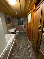 Cunda Zehra Teyzenin Evi