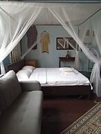 Cunda Zehra Teyzenin Evi