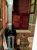 Cunda Zehra Teyzenin Evi