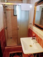 Cunda Zehra Teyzenin Evi