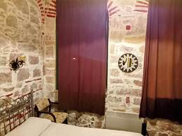 Cunda Zehra Teyzenin Evi