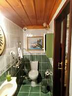 Cunda Zehra Teyzenin Evi