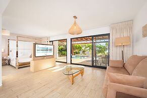 Akoya Hotel & Spa