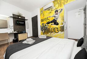 Rise Urban Art Hotel