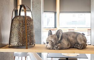 Rise Urban Art Hotel