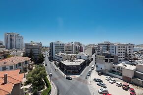 Rise Urban Art Hotel